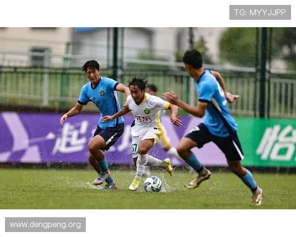 加入千亿球友会千赢平台，享受最专业的足球赛事分析与实时比分服务