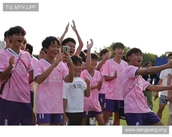 共话足球友谊：如何通过足球赛事增强不同国家青少年的交流与理解